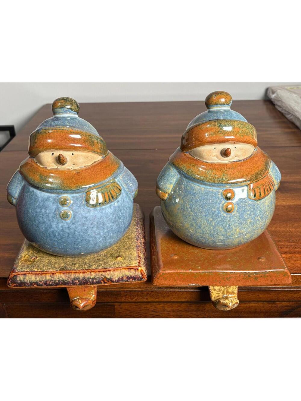 Potters Garden Glazed Snowmen Folk Art Ceramic Stocking Holders Set of 2